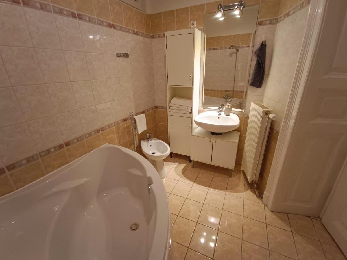 R171 Elitehost Raday Apartment Budapest Exterior photo